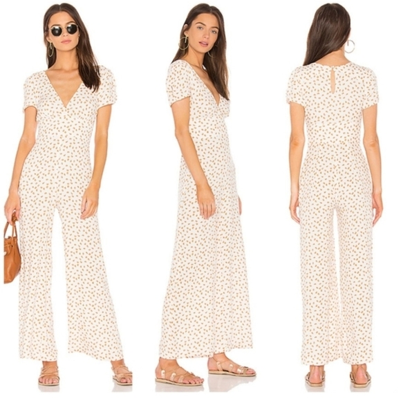 Free People NWT Mia Short Sleeve Jumpsuit Size 2. - Picture 2 of 16
